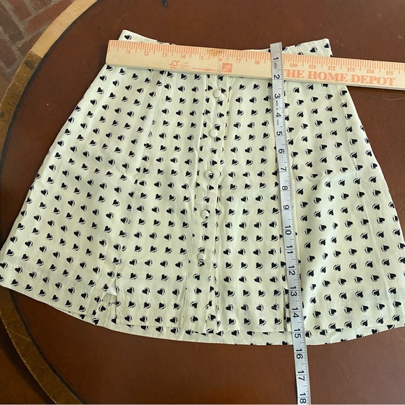 For Love and Lemons Sweetheart Mini Heart Skirt size xs Cream‎ Black Novelty - Picture 7 of 10
